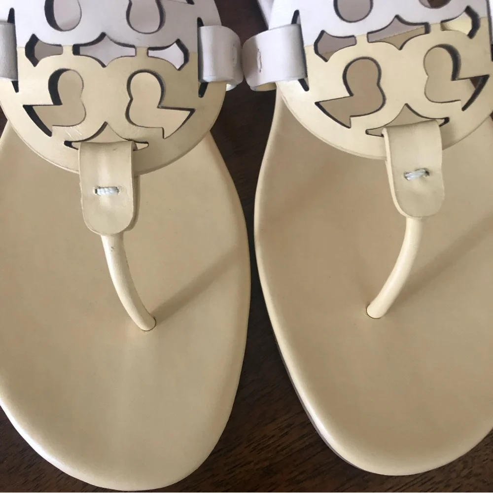 NIB $198 Tory Burch Miller Colorblock Sandals in SWEET CORN/NEW CREAM- size 9.5!